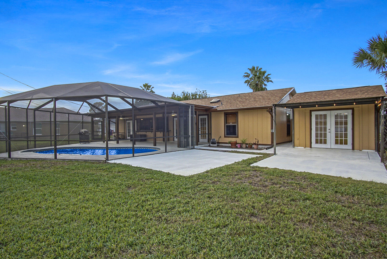 1218 Southwest Abisco Rd  