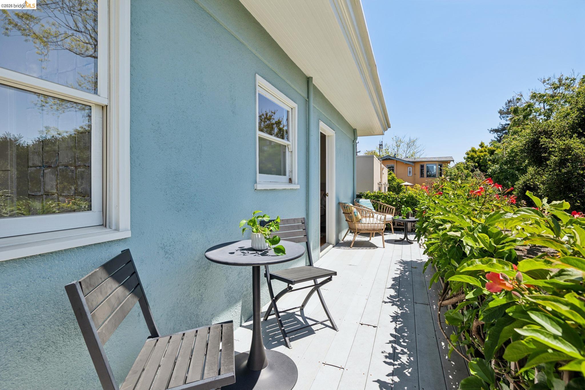 664 Vincente Avenue Berkeley, CA 94707 - Photo 17 of 54