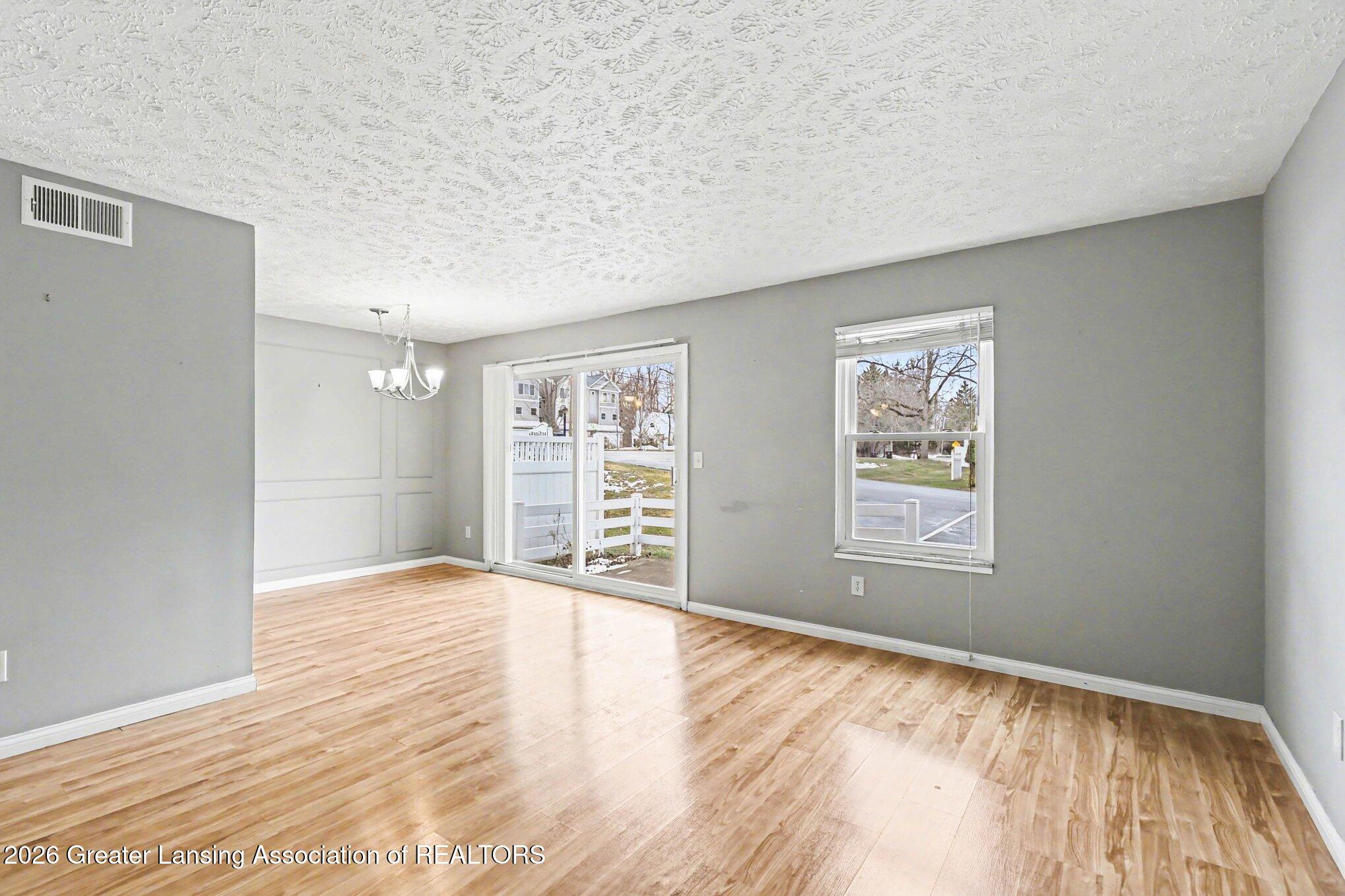 2024 Hamilton Road, Unit 101 Okemos, MI 48864 - Photo 6 of 18 006_file_5268