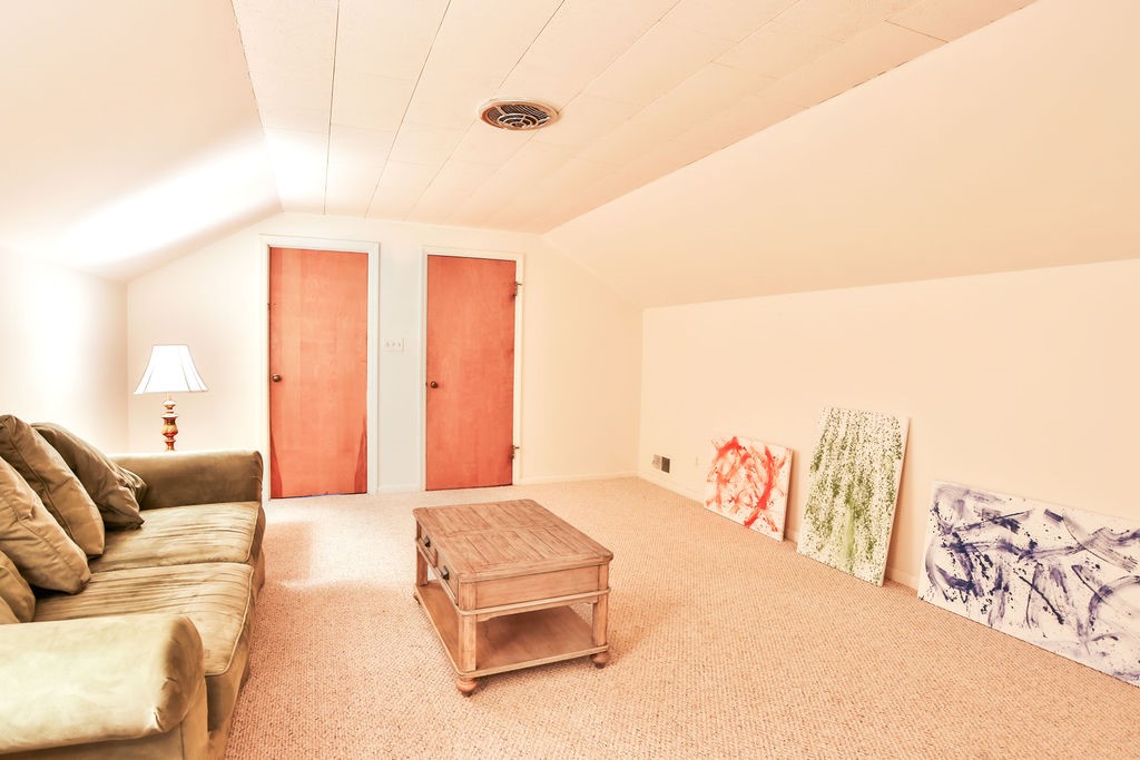 5 Ravine Parkway North Oneonta, NY 13820 - Photo 23 of 45 Sitting Room (upstairs Guest Suite)