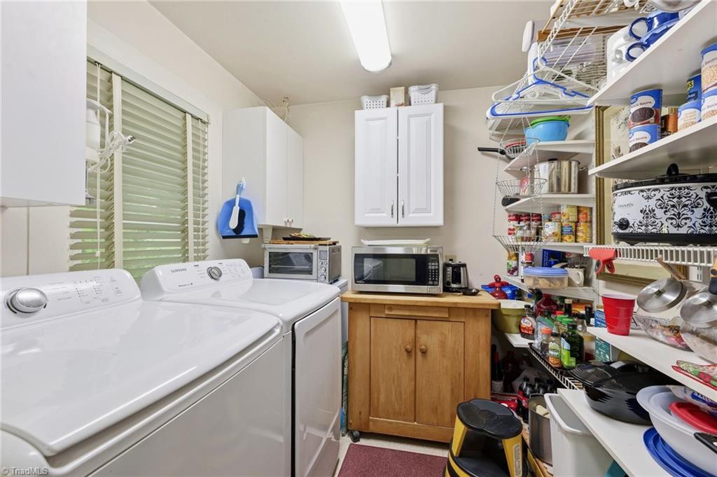 851 Case School Road Mayodan, NC 27027 - Photo 23 of 50 Laundry area / pantry