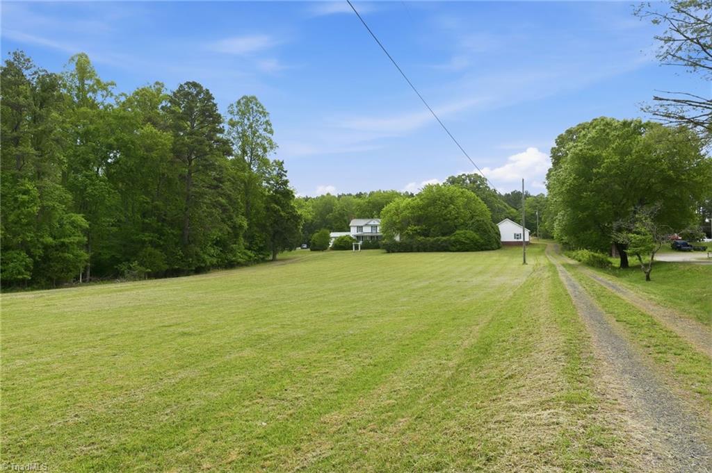851 Case School Road Mayodan, NC 27027 - Photo 3 of 50