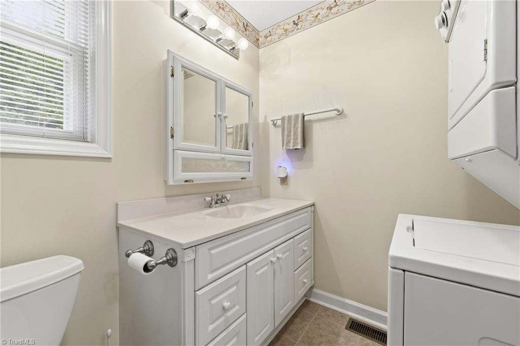 851 Case School Road Mayodan, NC 27027 - Photo 34 of 50 Bathroom also has laundry area
