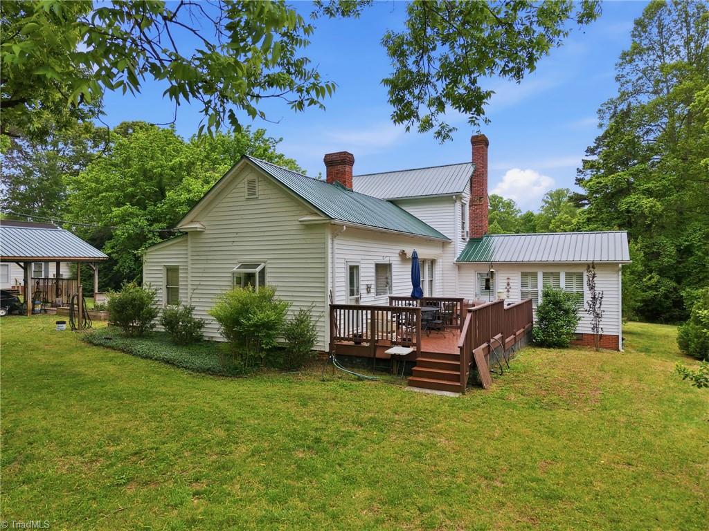 851 Case School Road Mayodan, NC 27027 - Photo 4 of 50