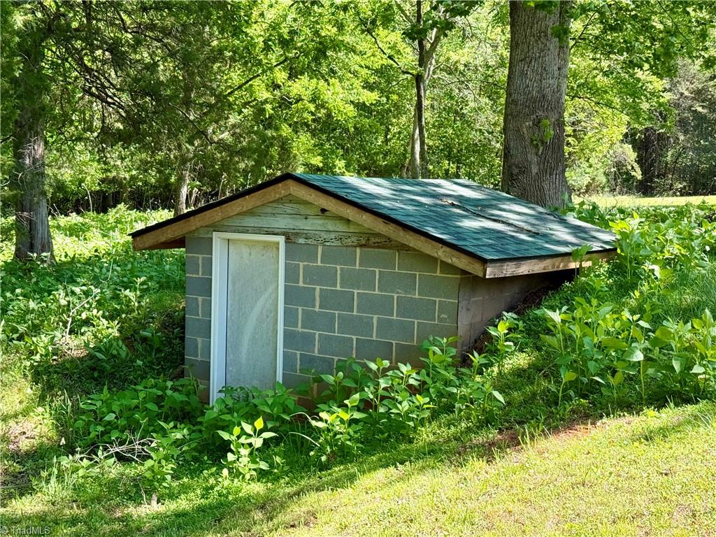 851 Case School Road Mayodan, NC 27027 - Photo 46 of 50 Well for main home