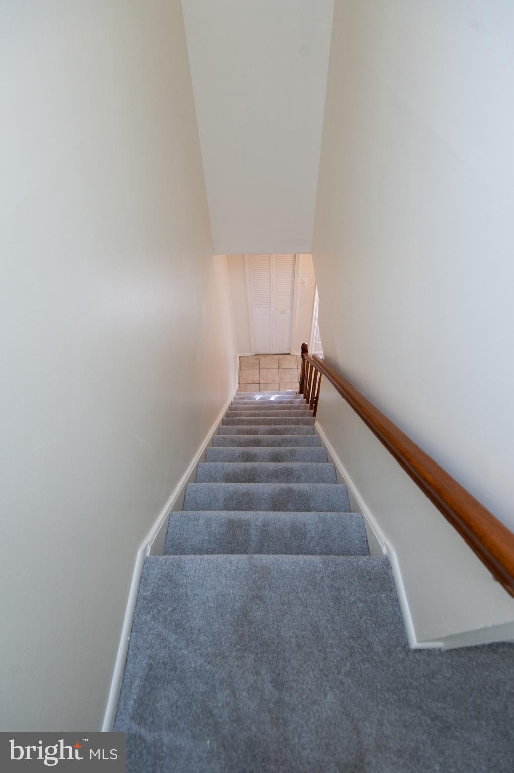 12013 Pheasant Run Drive Laurel, MD 20708 - Photo 18 of 34 a view of entryway