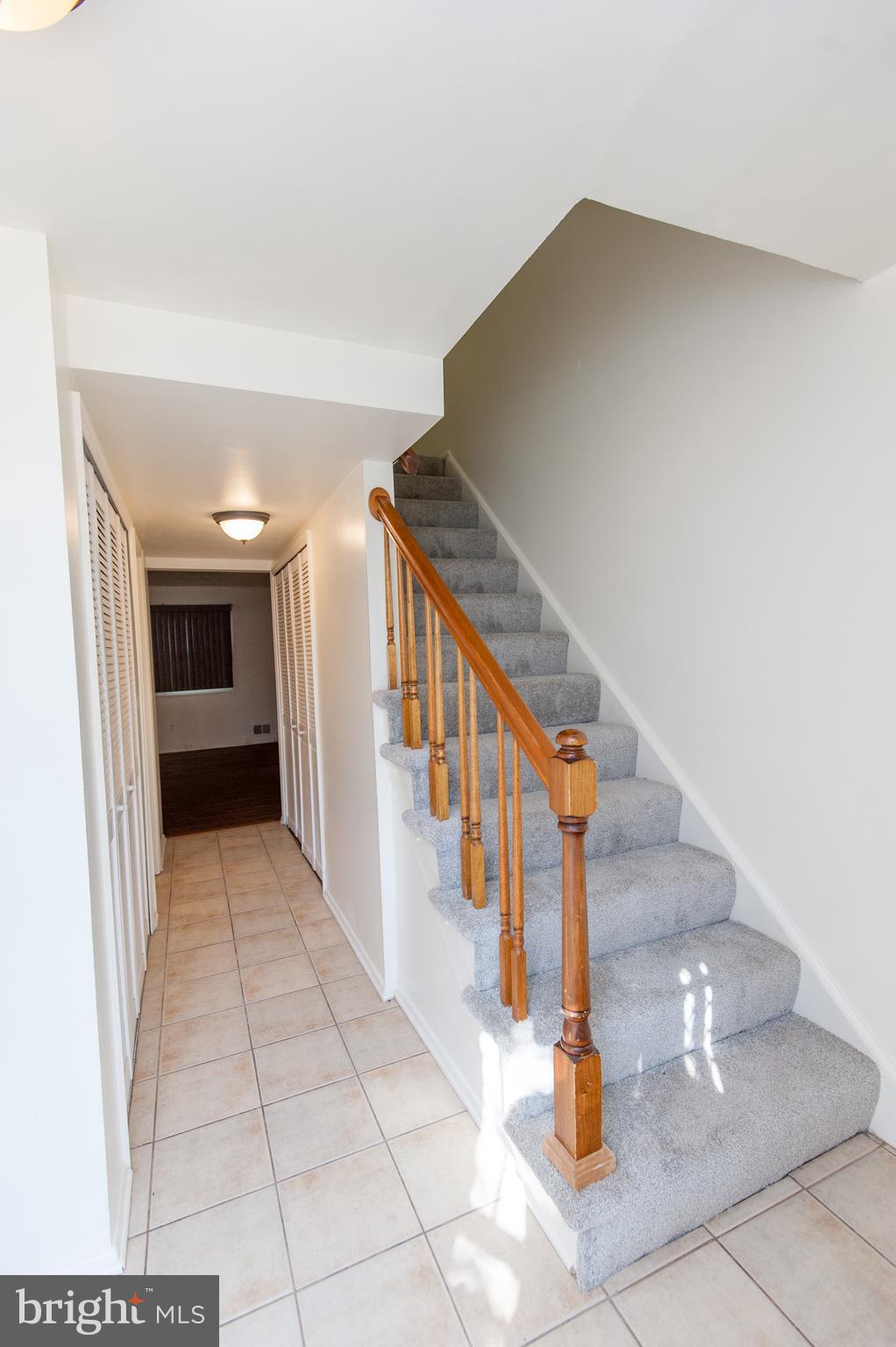 12013 Pheasant Run Drive Laurel, MD 20708 - Photo 4 of 34 a view of entryway and hall