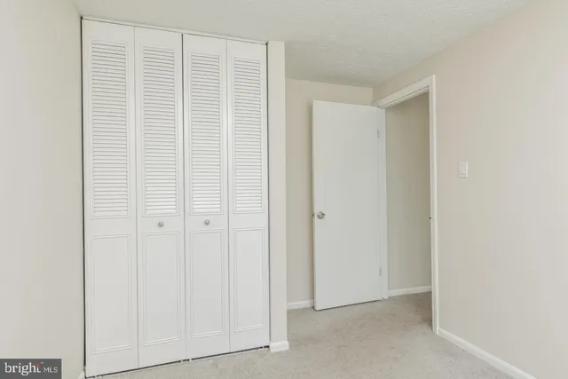 $2,550 | 6 Victoria Manor Court, Sicklerville, NJ 08081