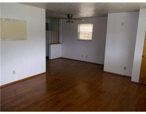 2148 Noblestown Road Pittsburgh, PA 15205 - Photo 5 of 17 Living Room.