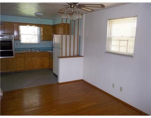 2148 Noblestown Road Pittsburgh, PA 15205 - Photo 8 of 17 Dining Room.