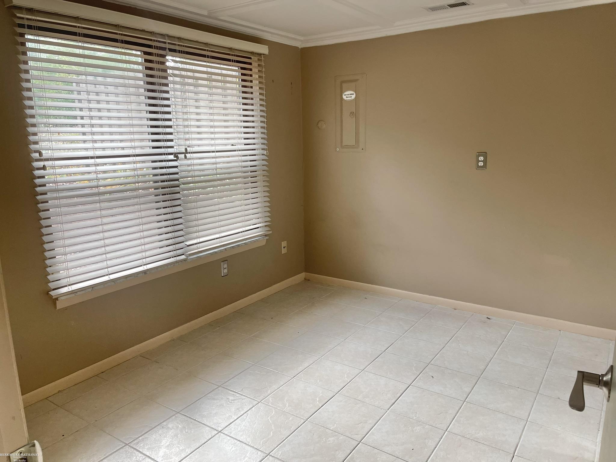 891 Lafayette Court Rochester Hills, MI 48307 - Photo 20 of 27