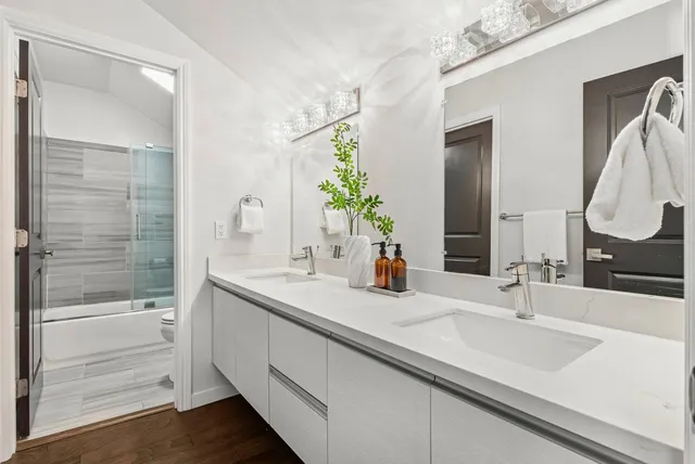 $1,370,000 | 851 Peary Lane, Foster City, CA 94404