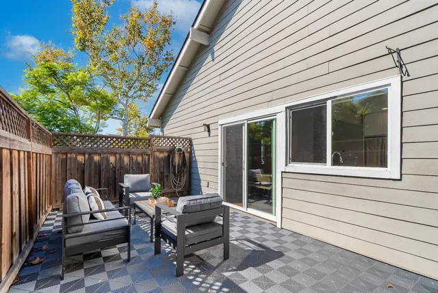 $1,370,000 | 851 Peary Lane, Foster City, CA 94404