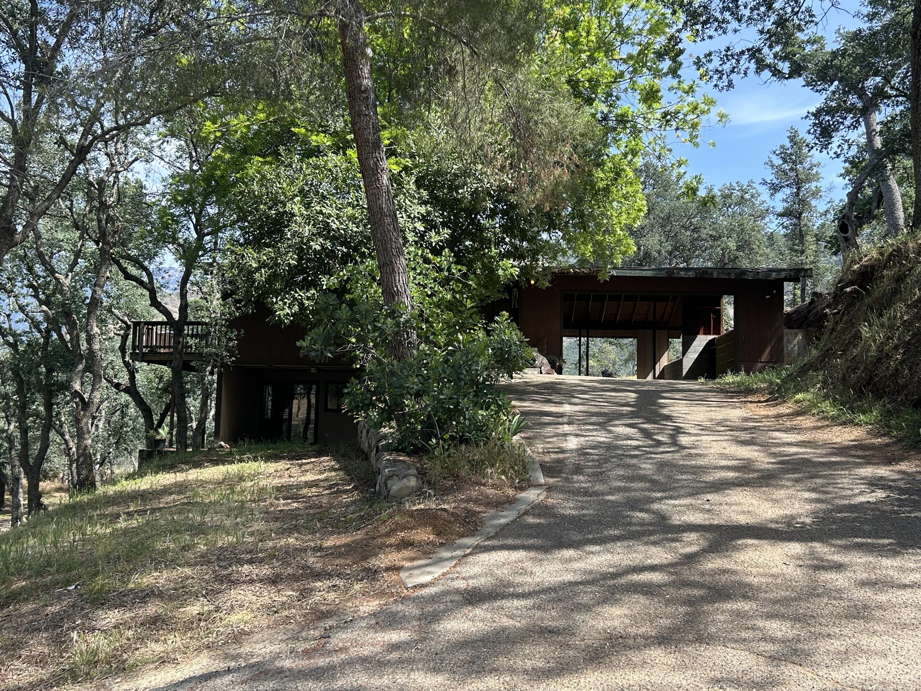 40838 Oak Ridge Drive Three Rivers, CA 93271 - Photo 7 of 51 a view of outdoor space and yard