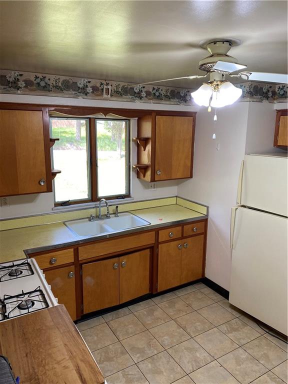 1342 Sugar Hollow Road Apollo, PA 15613 - Photo 4 of 18