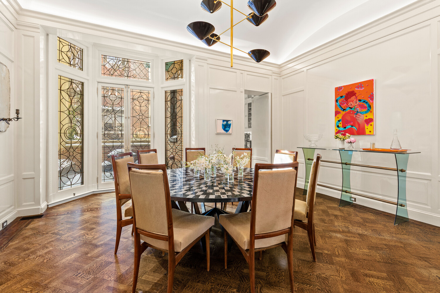 116 East 70th Street Manhattan, NY 10021 - Photo 10 of 22 a dining room with furniture and window
