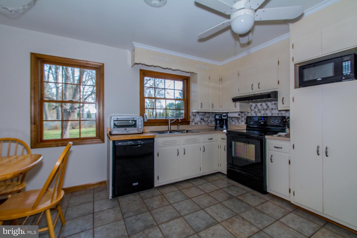 614 Blankner Road Sykesville, MD 21784 - Photo 12 of 55 Gallery Image 12