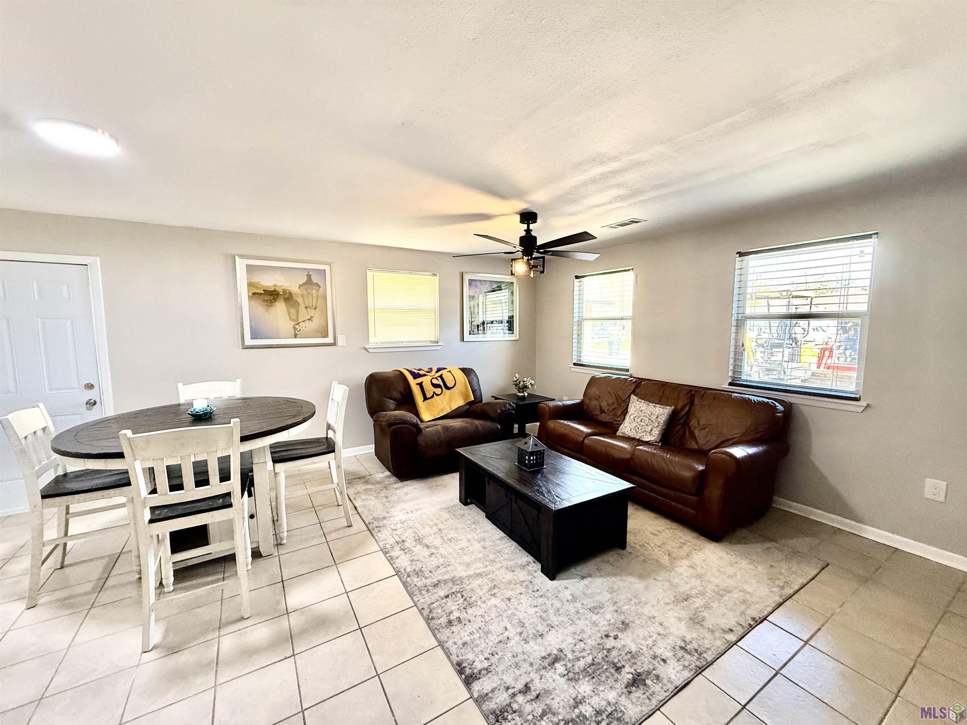 436 Jennifer Jean Drive Baton Rouge, LA 70808 - Photo 4 of 15