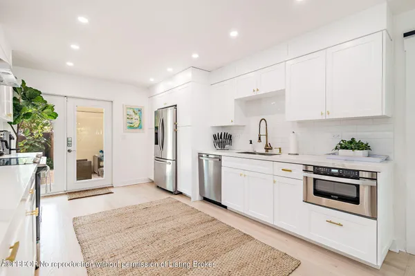 $8,800 | 234 Nottingham Boulevard, West Palm Beach, FL 33405