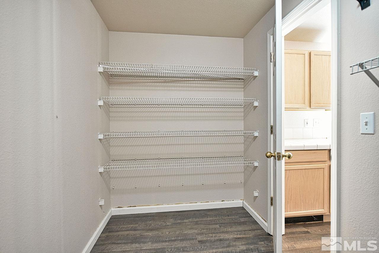 1555 Roma Court Reno, NV 89523 - Photo 5 of 25 Photo 9