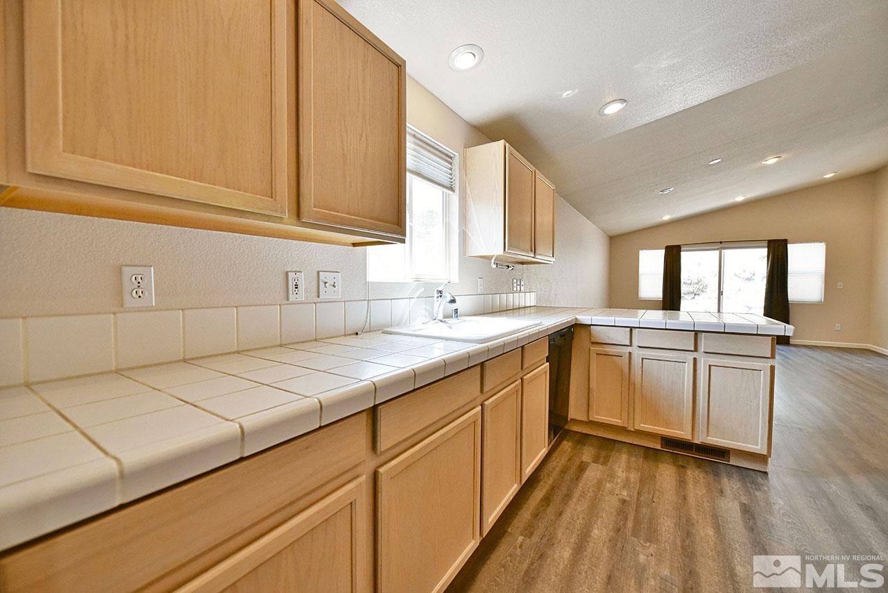 1555 Roma Court Reno, NV 89523 - Photo 6 of 25 Photo 10