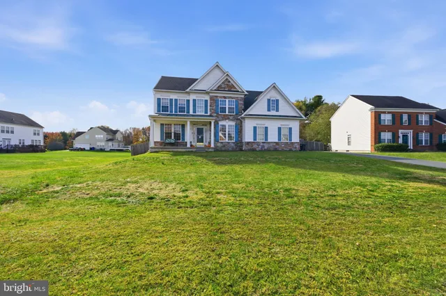 $739,900 | 19 Hempstead Drive, Newark, DE 19702