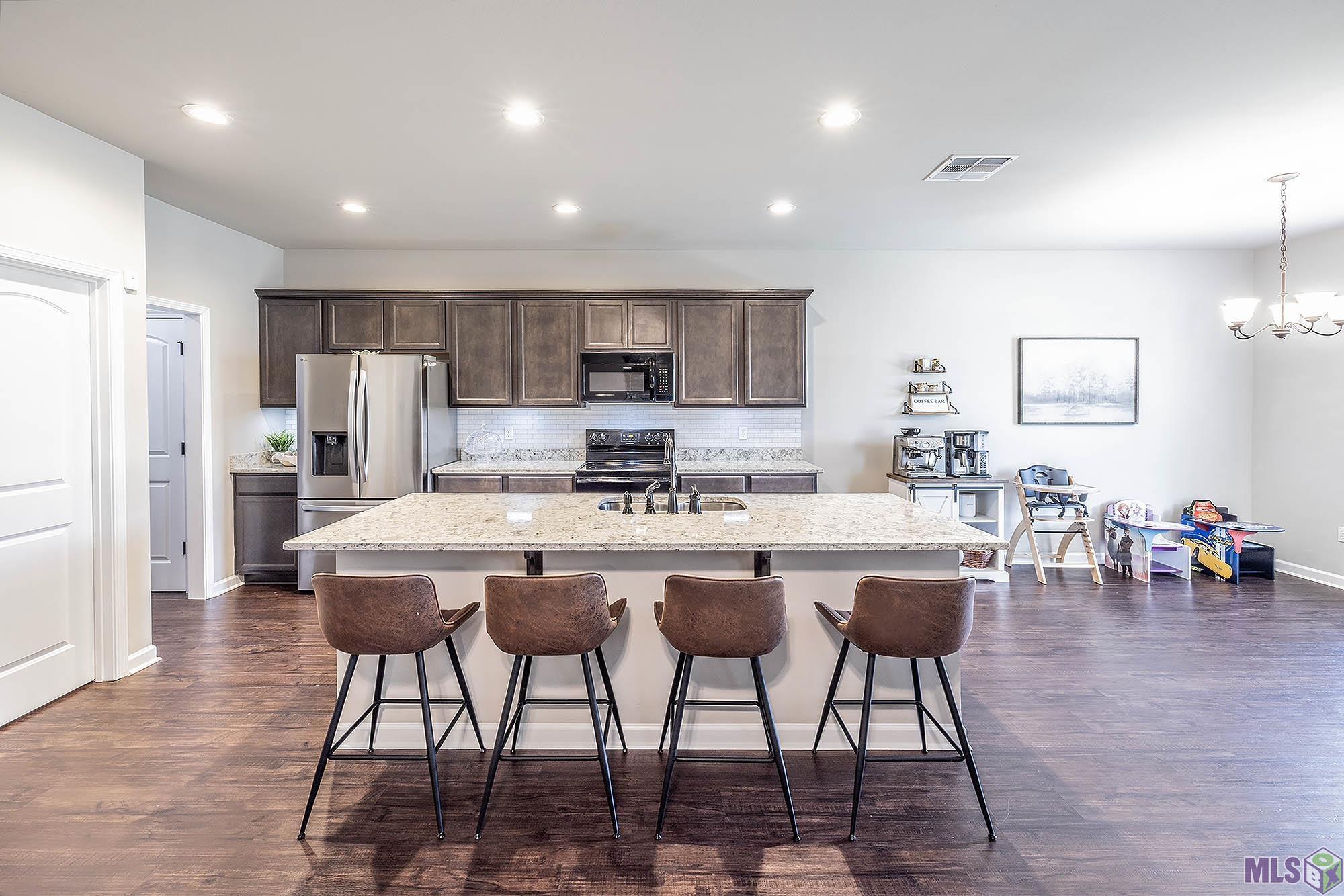 108 Shadow Pointe Road Thibodaux, LA 70301 - Photo 7 of 20