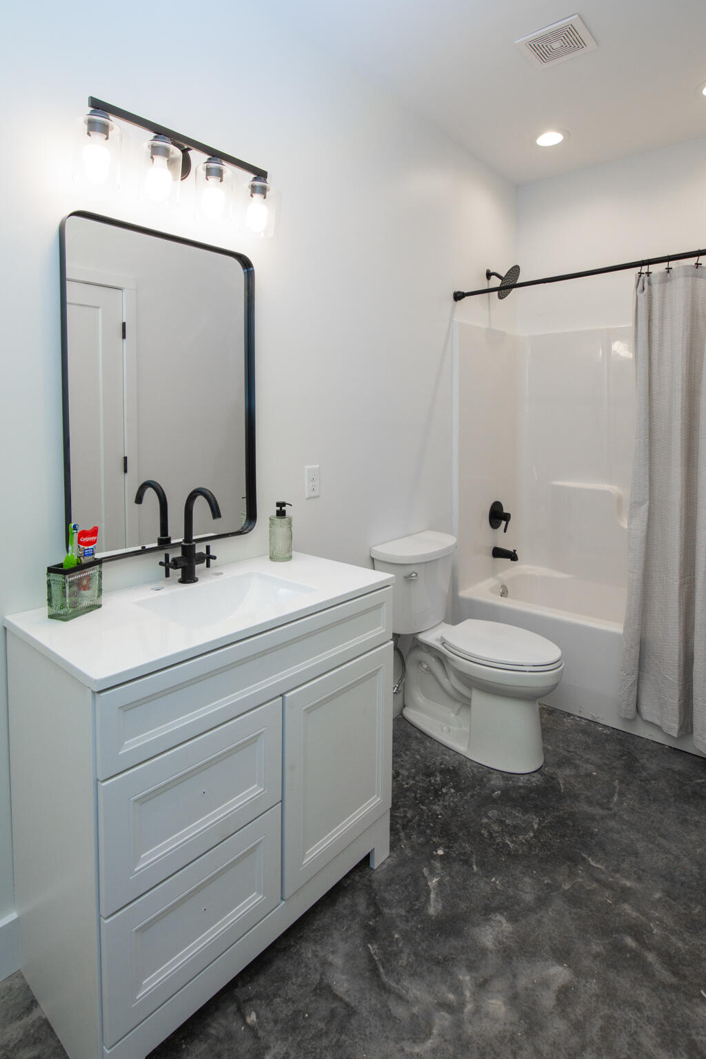 2604 Lower East Valley Road Dunlap, TN 37327 - Photo 23 of 48 2604 Lower East Valley-20