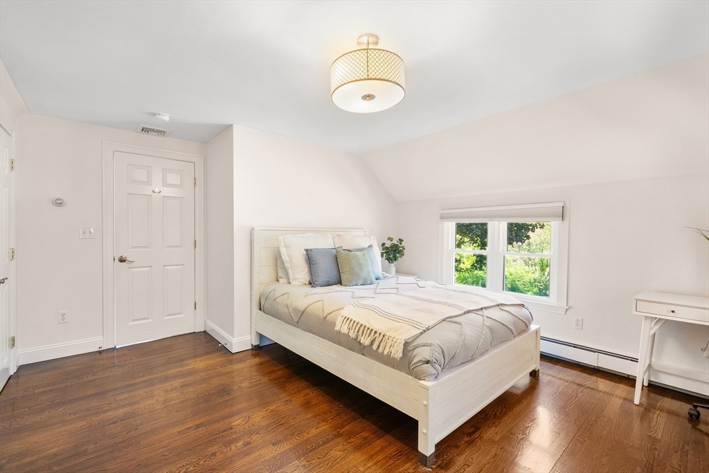 129 Dover Road Westwood, MA 02090 - Photo 26 of 41 Gallery Image 26