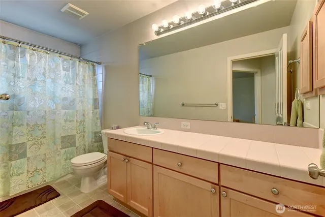 $4,300 | 19137 Northeast 65th Way, Redmond, WA 98052