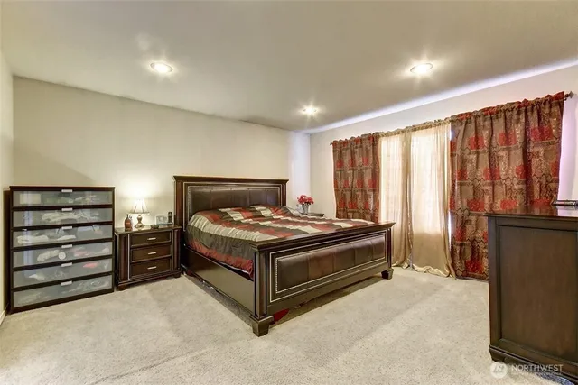 $4,300 | 19137 Northeast 65th Way, Redmond, WA 98052