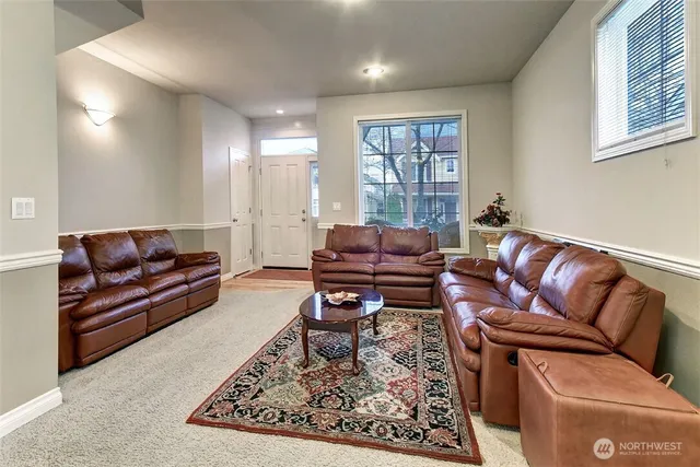 $4,300 | 19137 Northeast 65th Way, Redmond, WA 98052