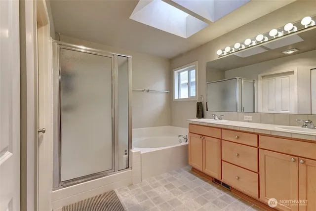 $4,300 | 19137 Northeast 65th Way, Redmond, WA 98052