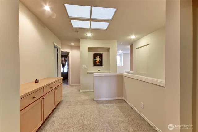 $4,300 | 19137 Northeast 65th Way, Redmond, WA 98052