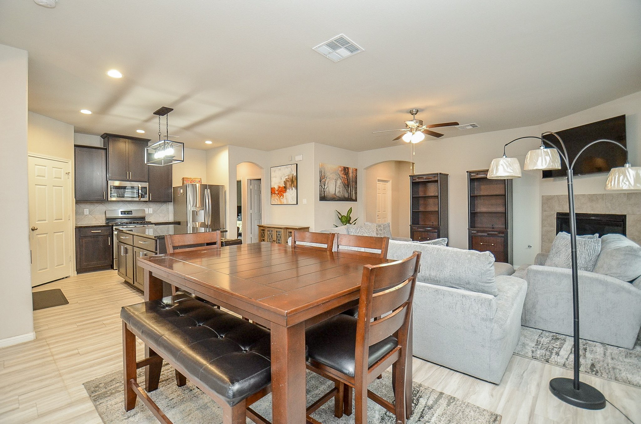 10519 Scrub Oak Drive Rosharon, TX 77583 - Photo 10 of 32