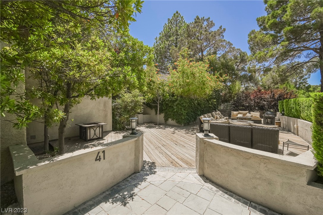 41 Quail Run Road Henderson, NV 89014 - Photo 5 of 99 Gallery Image 5