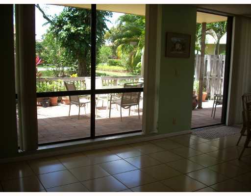 5719 Fox Hollow Drive, Unit B Boca Raton, FL 33486 - Photo 5 of 9 Additional Photo