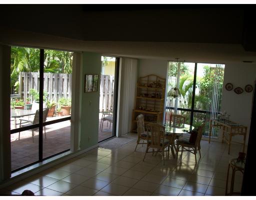 5719 Fox Hollow Drive, Unit B Boca Raton, FL 33486 - Photo 6 of 9 Additional Photo