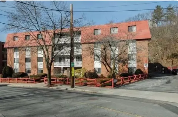 $2,400 | 141 Pierce Street, Unit 22, Malden, MA 02148