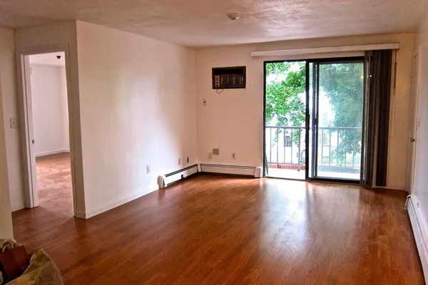 $2,400 | 141 Pierce Street, Unit 22, Malden, MA 02148