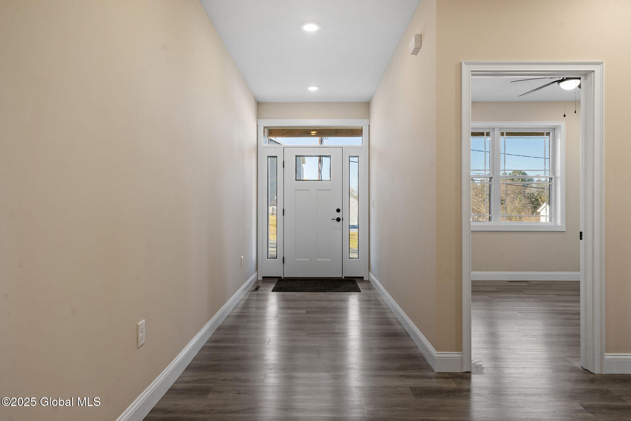 851 South Ravine Road Niskayuna, NY 12309 - Photo 5 of 59 5-web-or-mls-851-s-ravine-rd