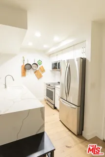 $2,850 | 740 North Kings Road, Unit 122, West Hollywood, CA 90069