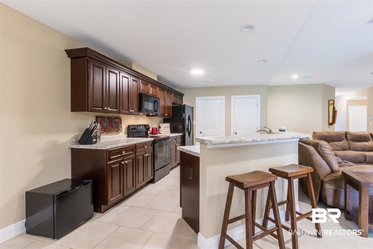 13832 Shea Circle Foley, AL 36535 - Photo 4 of 26 Kitchen