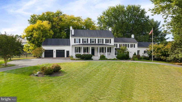$2,750,000 | 19937 Evergreen Mills Road, Leesburg, VA 20175