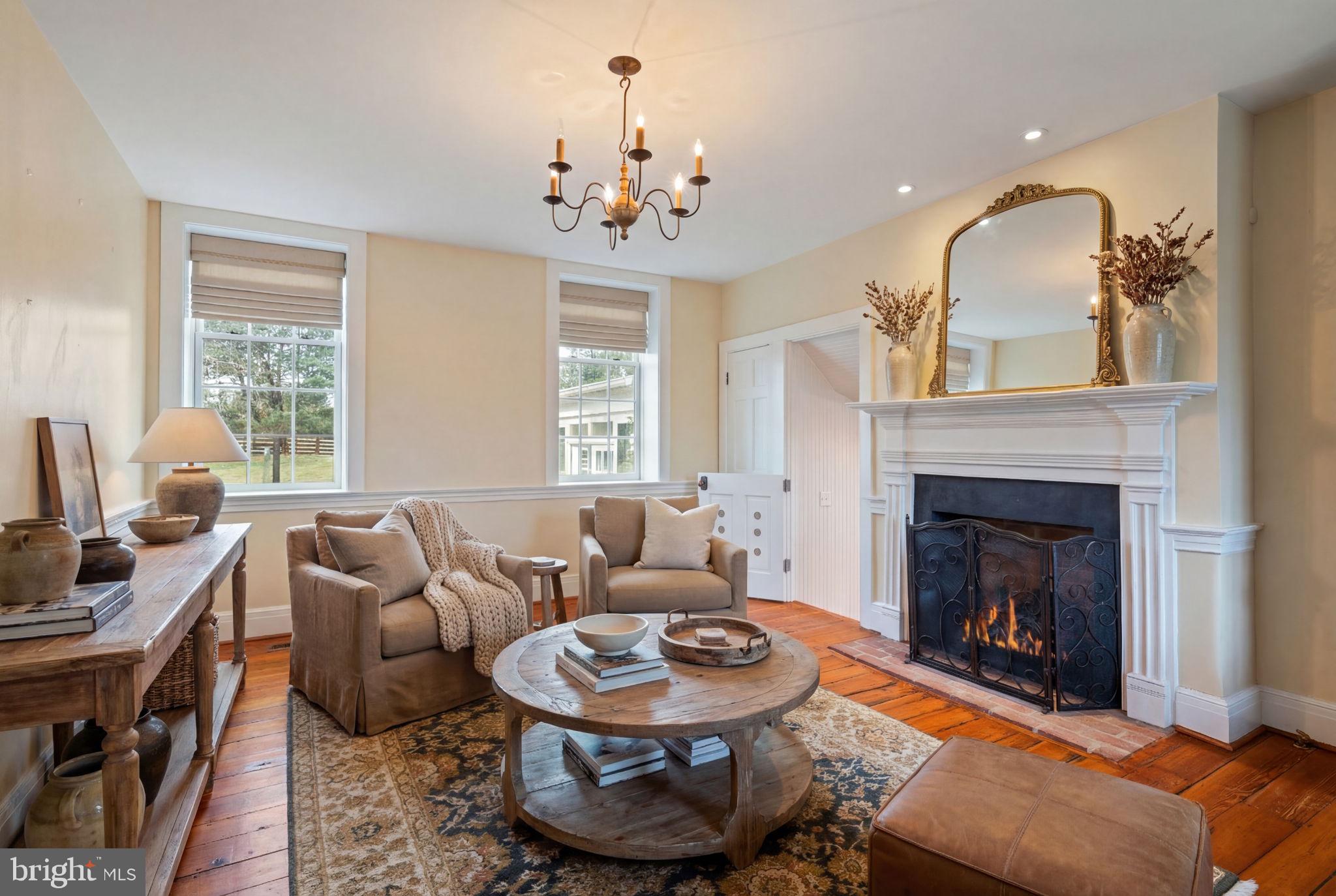 19937 Evergreen Mills Road Leesburg, VA 20175 - Photo 11 of 119 Living room