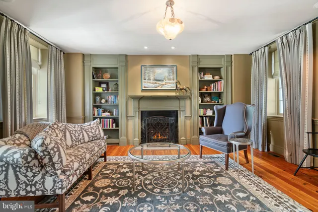 $2,750,000 | 19937 Evergreen Mills Road, Leesburg, VA 20175