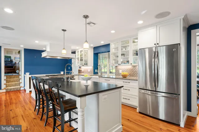 $2,750,000 | 19937 Evergreen Mills Road, Leesburg, VA 20175