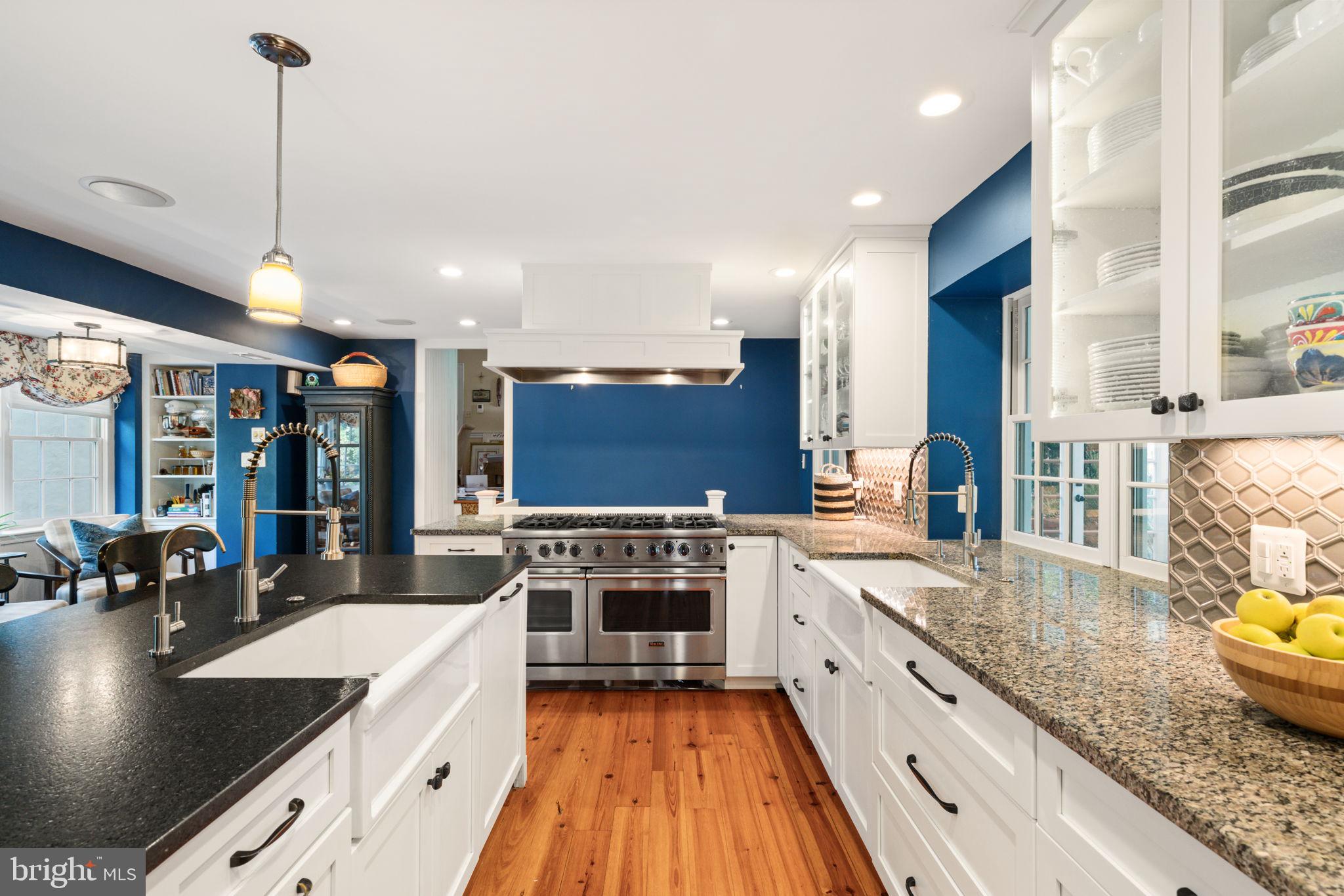 19937 Evergreen Mills Road Leesburg, VA 20175 - Photo 16 of 119 Kitchen