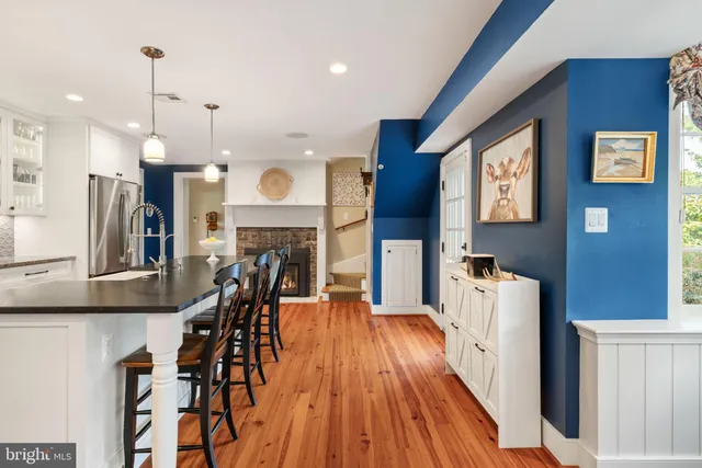 $2,750,000 | 19937 Evergreen Mills Road, Leesburg, VA 20175