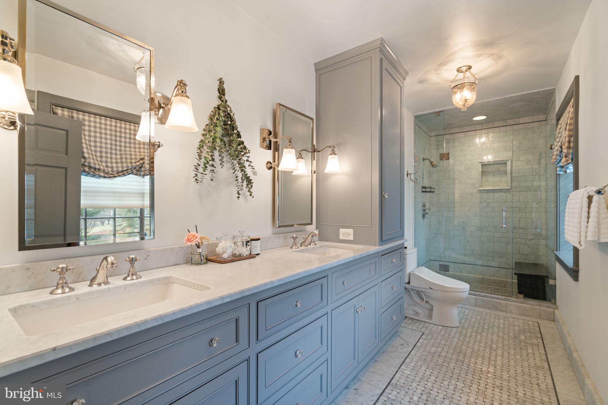 19937 Evergreen Mills Road Leesburg, VA 20175 - Photo 39 of 119 Primary Bathroom